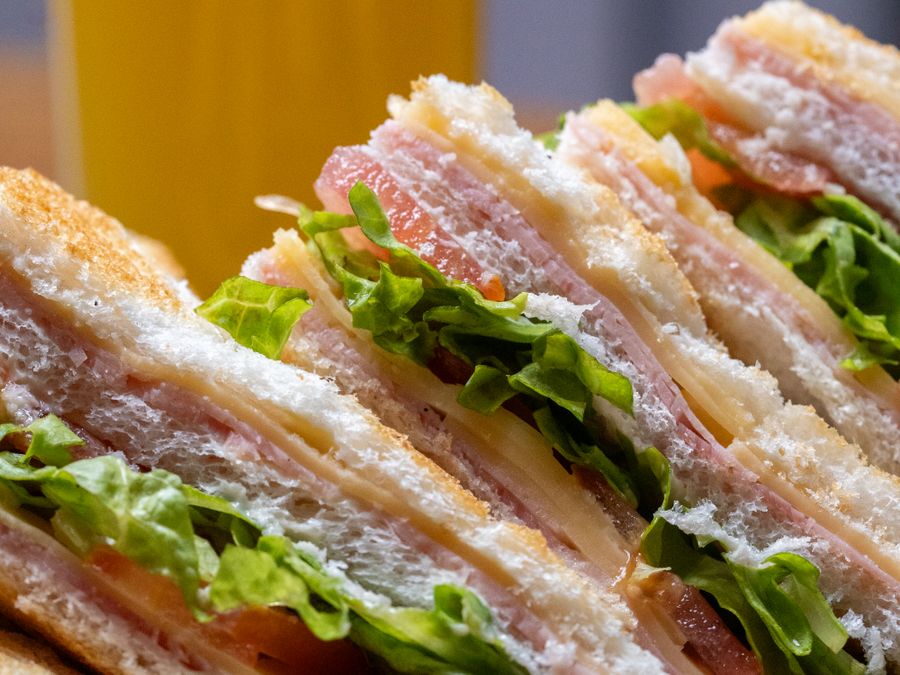 Sándwich de Jamón y Queso